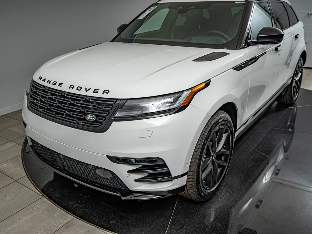 New 2026 Fuji White Land Rover Belgravia Edition image 14