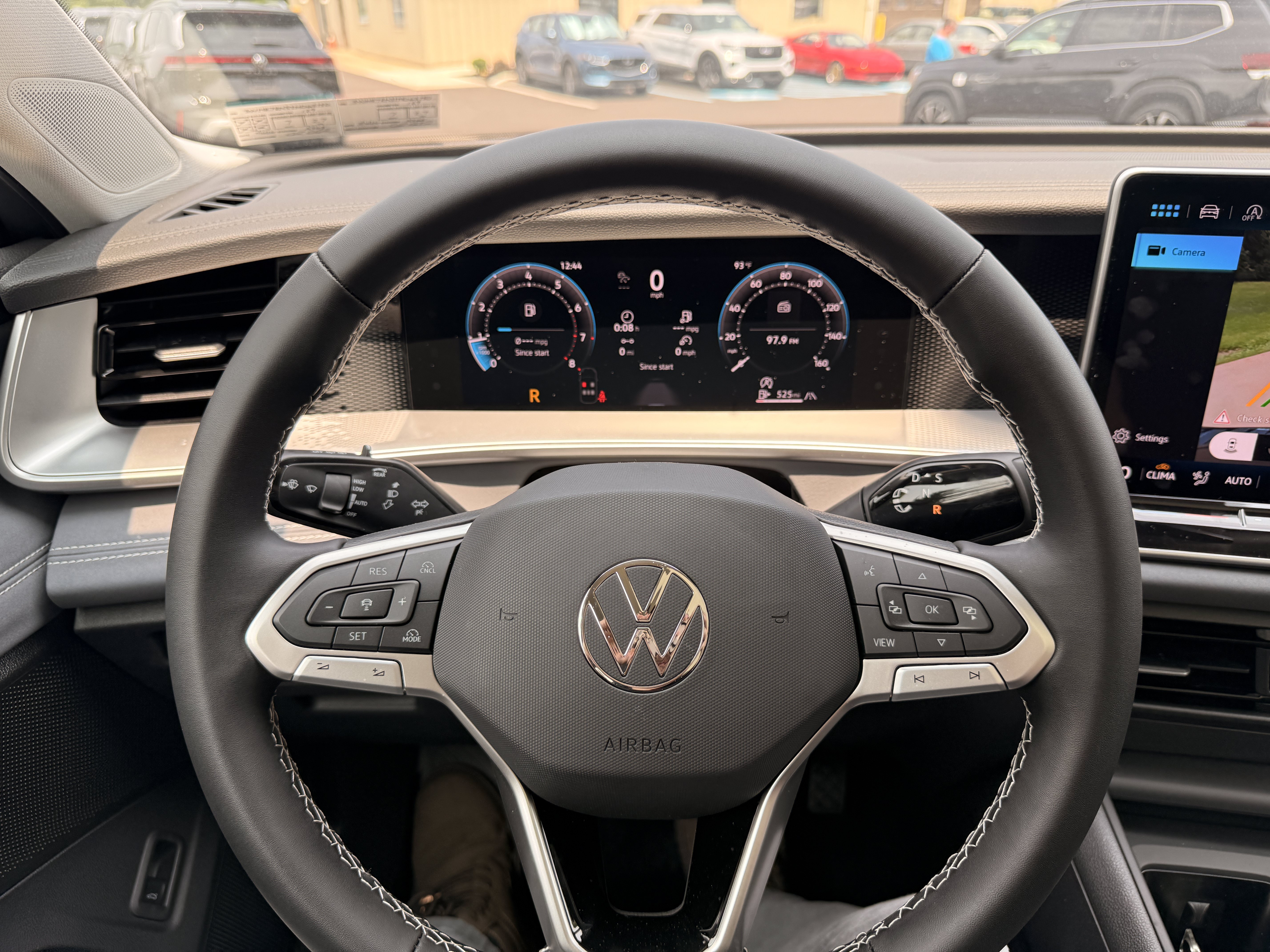 New 2026 Pyrite Silver Metallic Volkswagen SE image 24