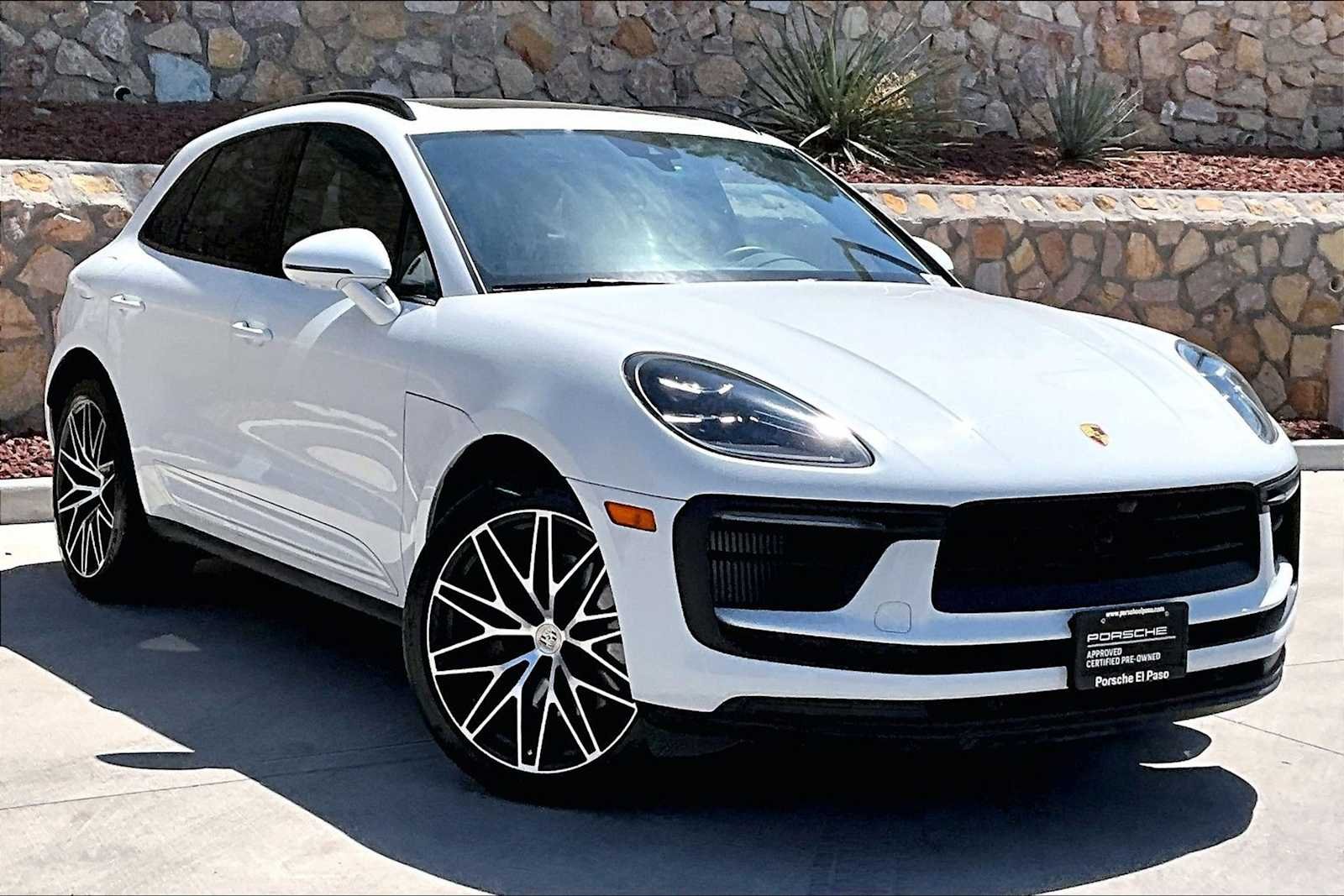 Used 2025 White Porsche S image 9