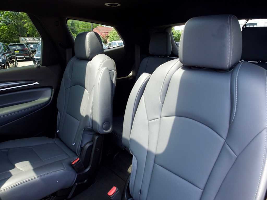 2024 Buick Enclave Essence - Photo 19