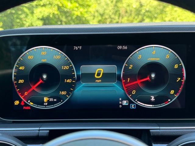 Used 2020 Black Mercedes-Benz GLE 350 image 25