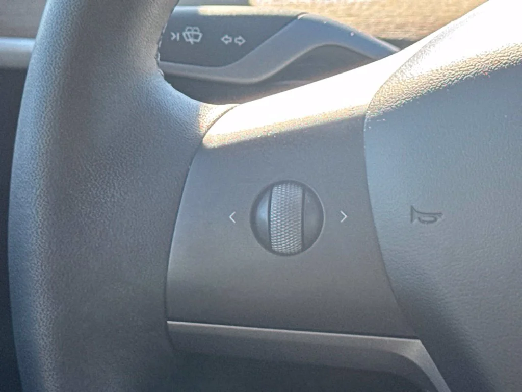 Used 2023 Black Tesla Long Range image 17