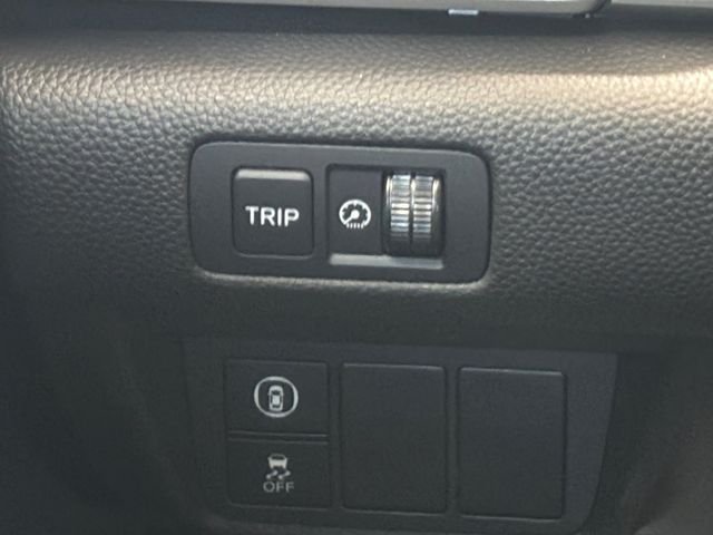 Used 2021  Honda Sport image 30