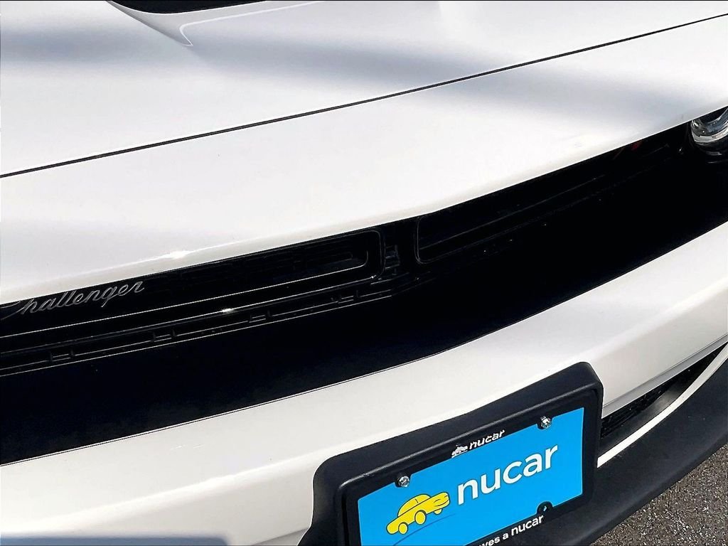 Used 2019 White Dodge R/T Scat Pack image 31