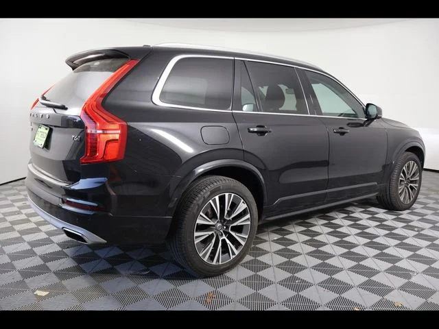 Used 2021 Black Volvo T6 Momentum image 6