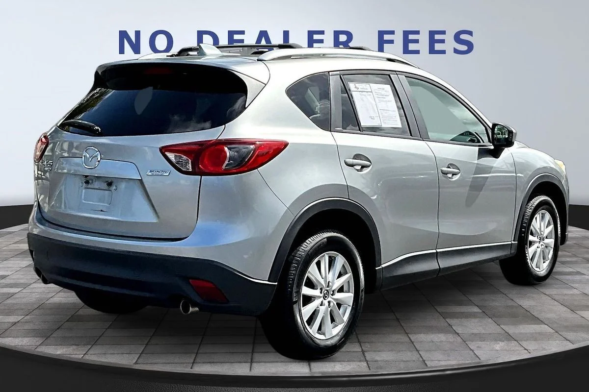 Used 2013  Mazda Touring image 6