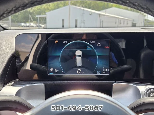 Used 2023 White Mercedes-Benz GLB 250 image 23