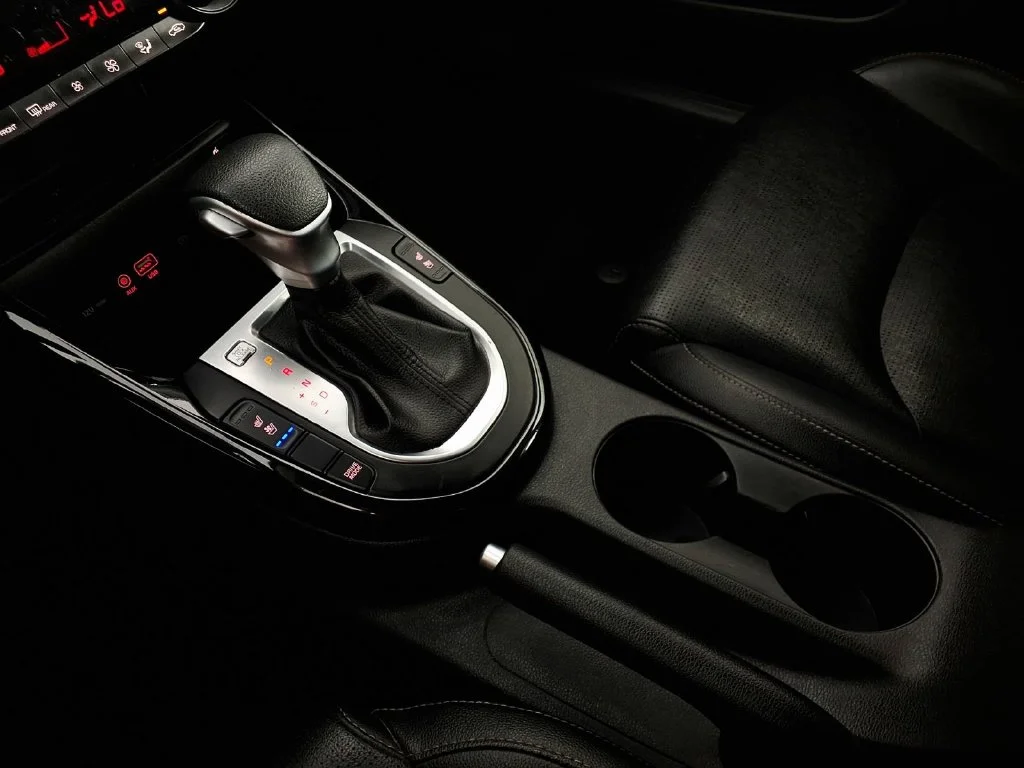 Used 2021 Black Kia EX image 22