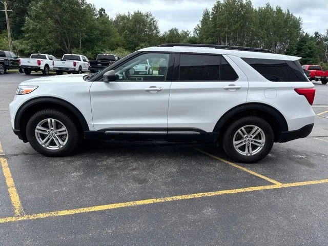 Used 2023 White Ford XLT image 7