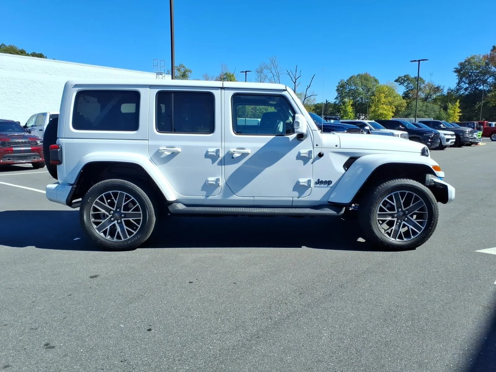 Used 2023 Bright White Clearcoat Jeep Sahara High Altitude image 11
