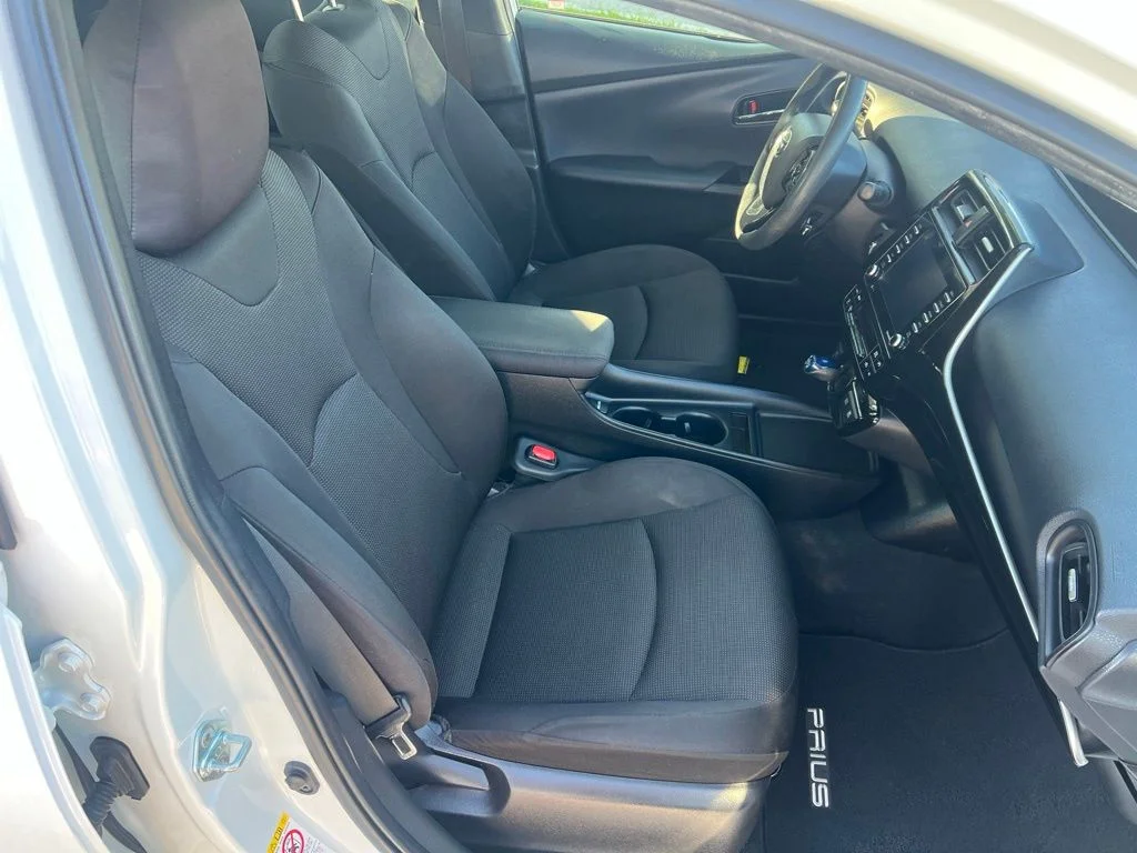 Used 2021 Beige Toyota L image 15