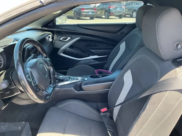 Used 2019 Silver Ice Metallic Chevrolet 1LT image 13