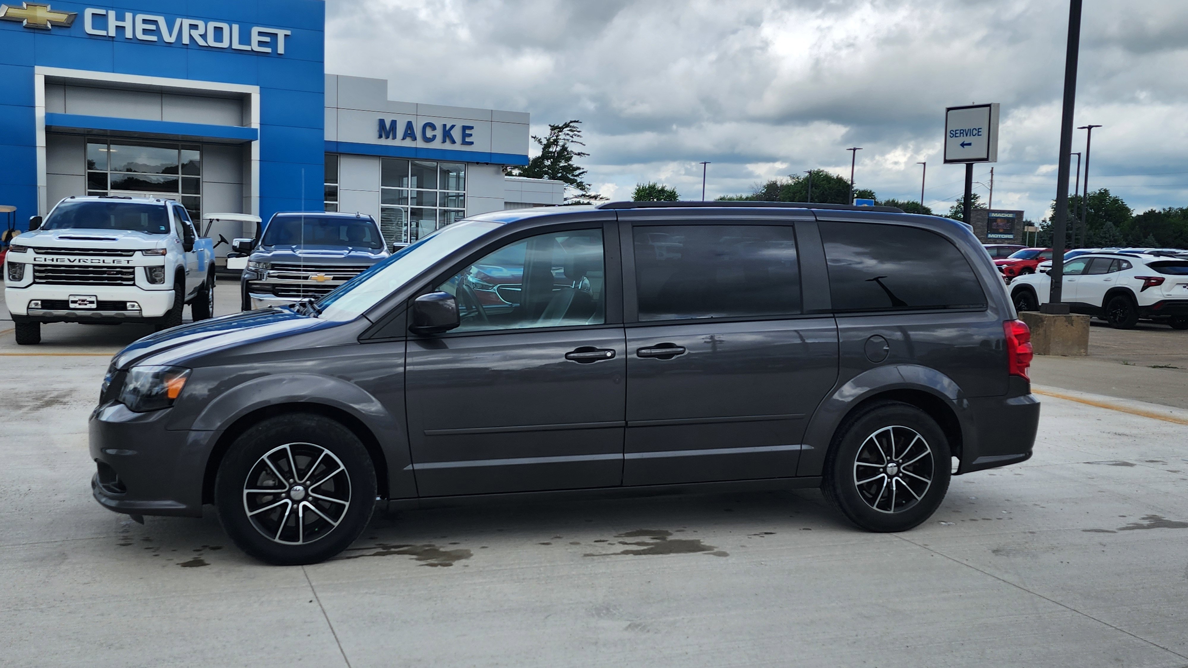 Used 2017 Granite Pearlcoat Dodge GT image 8