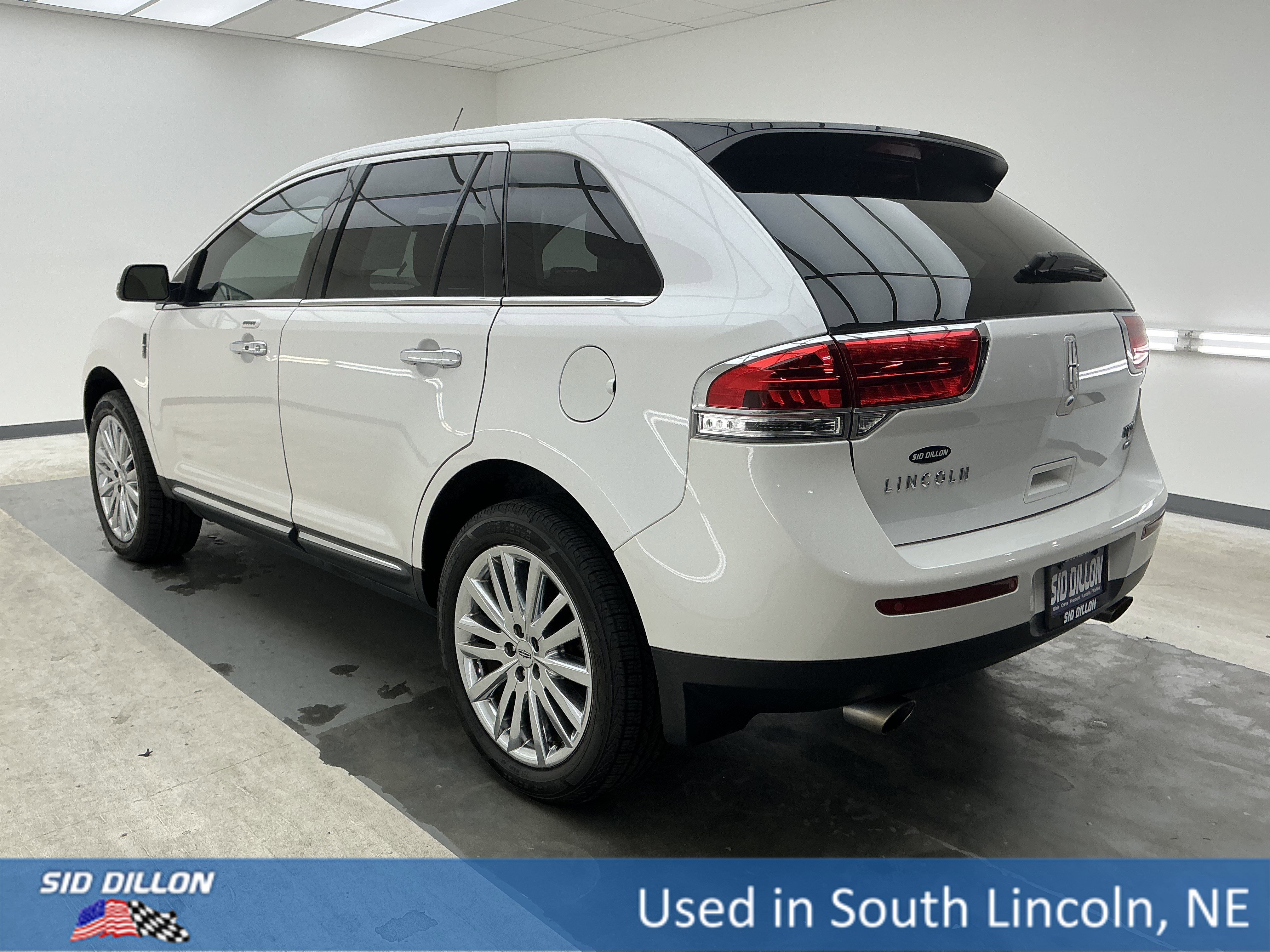 Used 2013  Lincoln  image 6