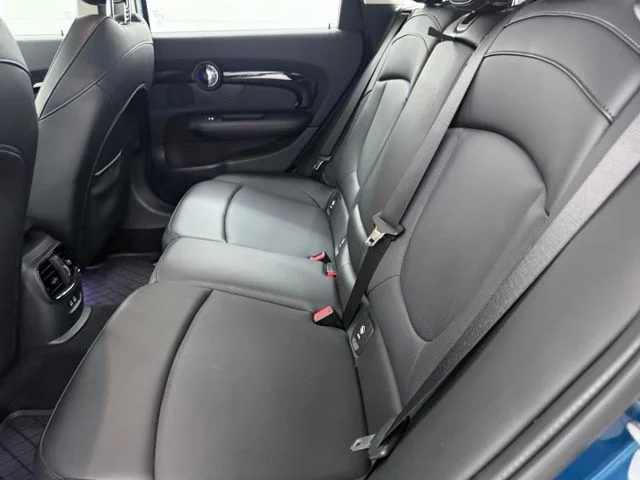 Used 2022 Blue MINI Signature image 25