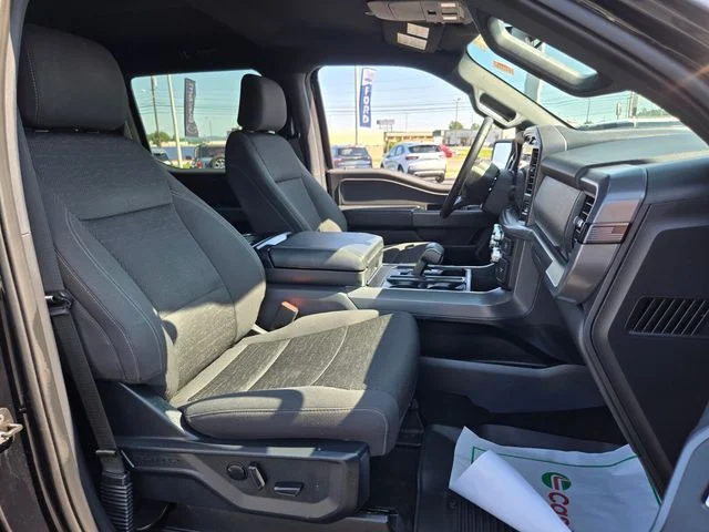 Used 2025 Black Metallic Ford XLT image 20