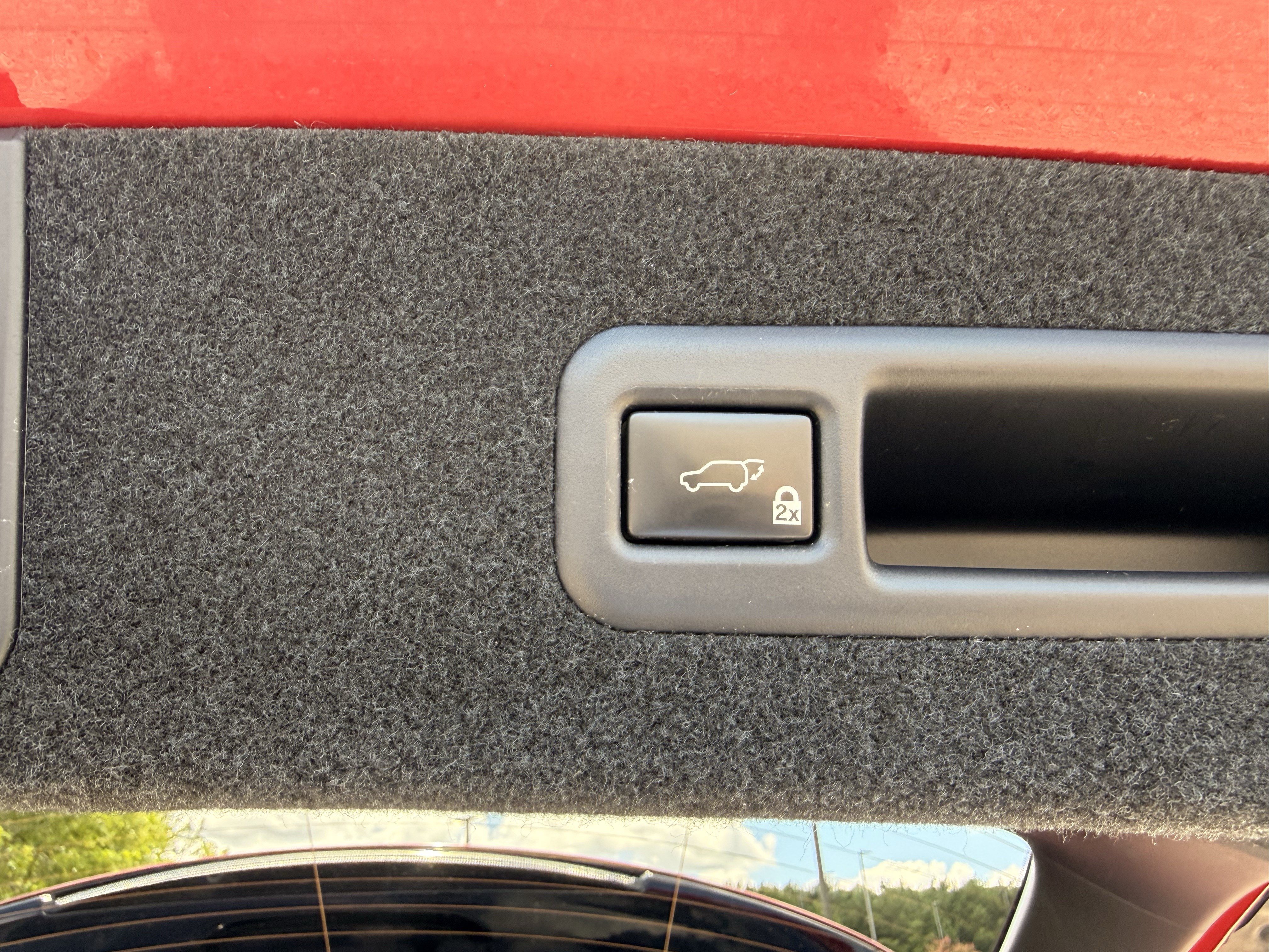 Used 2018 Red Lexus RX 350L Luxury image 19