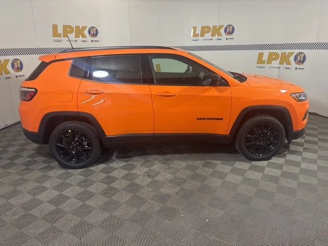 New 2026 Joose Exterior Paint Jeep Latitude image 2