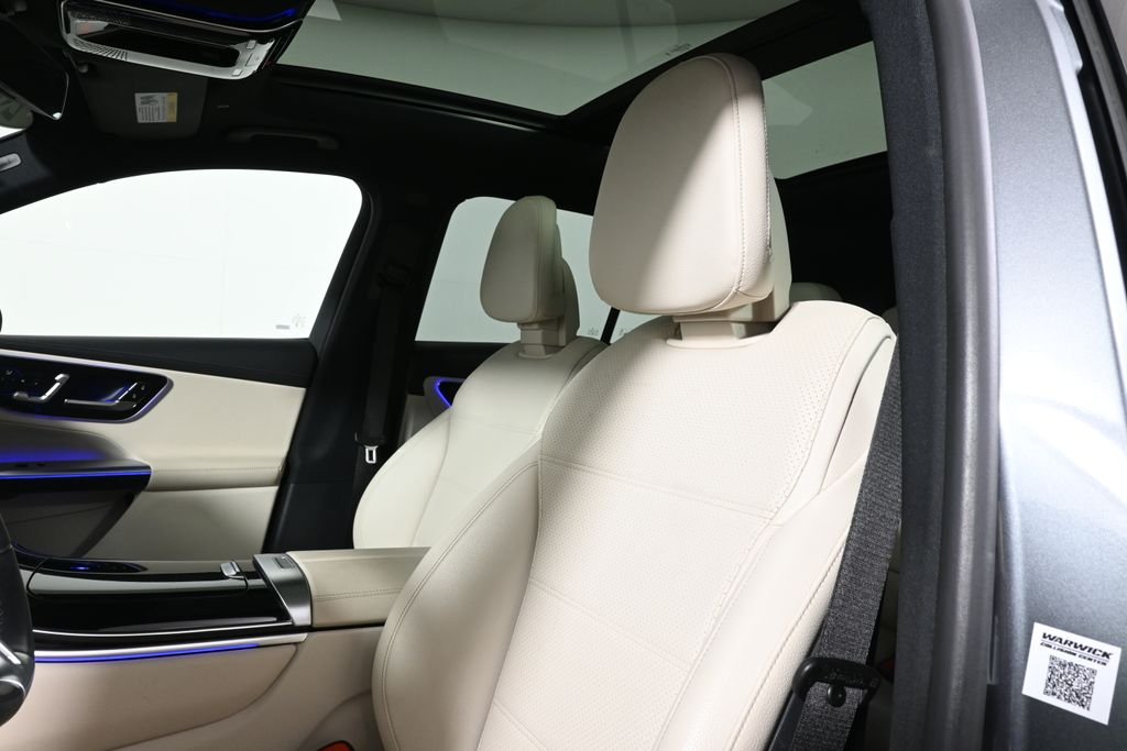 Used 2023 Selenite Gray Metallic Mercedes-Benz GLC 300 image 16