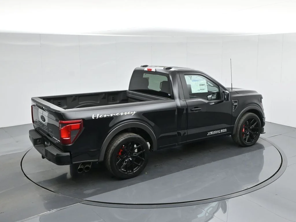 New 2025 Black Ford XL image 35