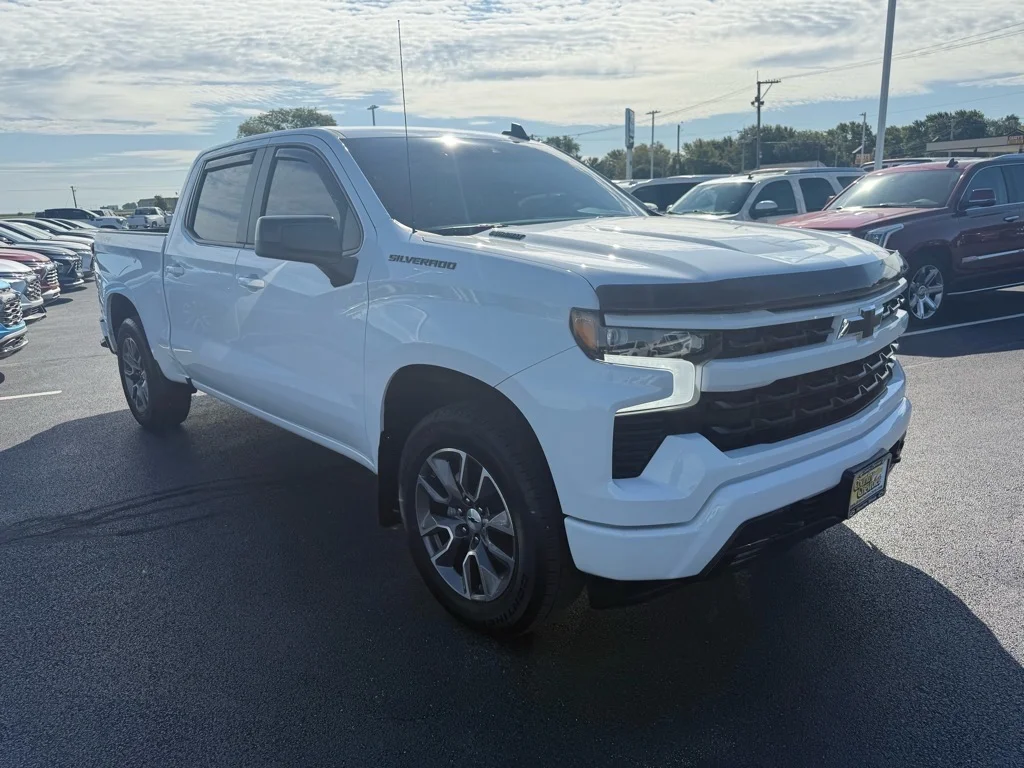 2023 Chevrolet Silverado 1500 RST - Photo 7