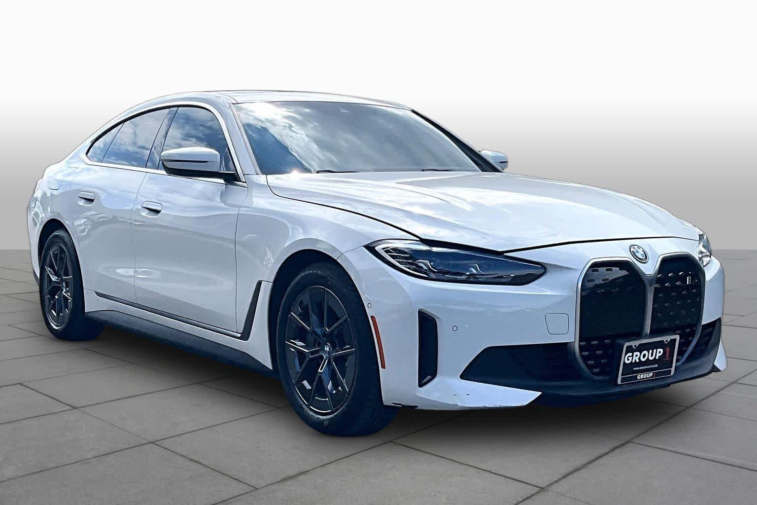 Used 2023 Alpine White BMW eDrive40 image 2