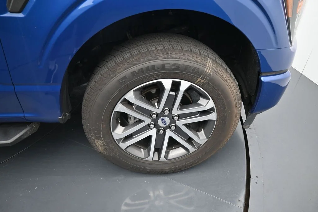 Used 2023 Blue Ford XL image 10