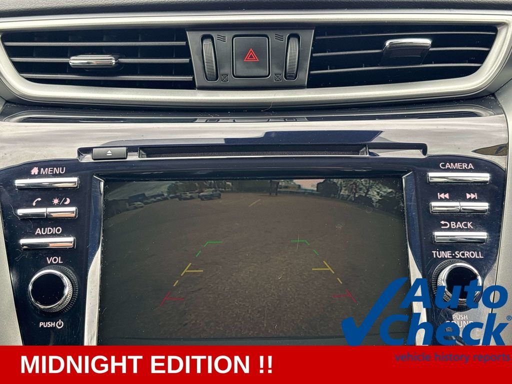 Used 2024 Gray Nissan SV image 25