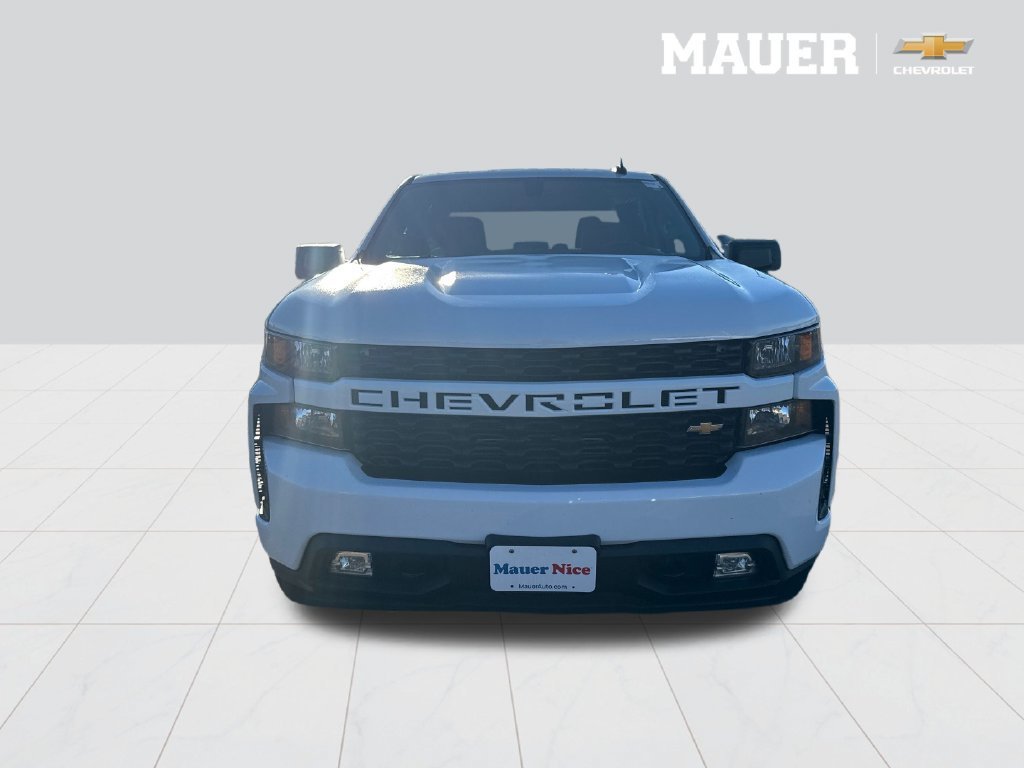 Certified Used 2022 SUMMIT WHITE Chevrolet Custom image 8