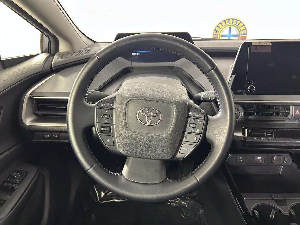 Used 2025 Gray Toyota LE image 7
