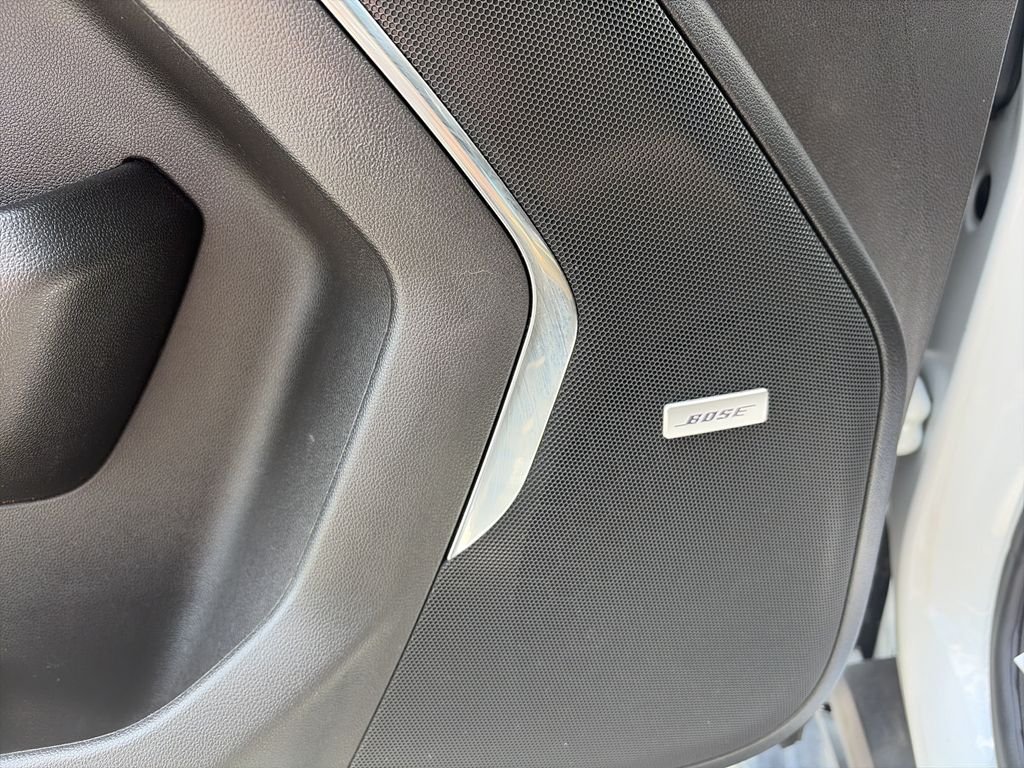 Certified Used 2023 Iridescent Pearl Tricoat Chevrolet Premier image 20
