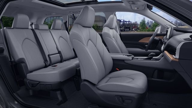 New 2026 Wind Chill Pearl <sup>1</sup> Toyota  Limited image 23