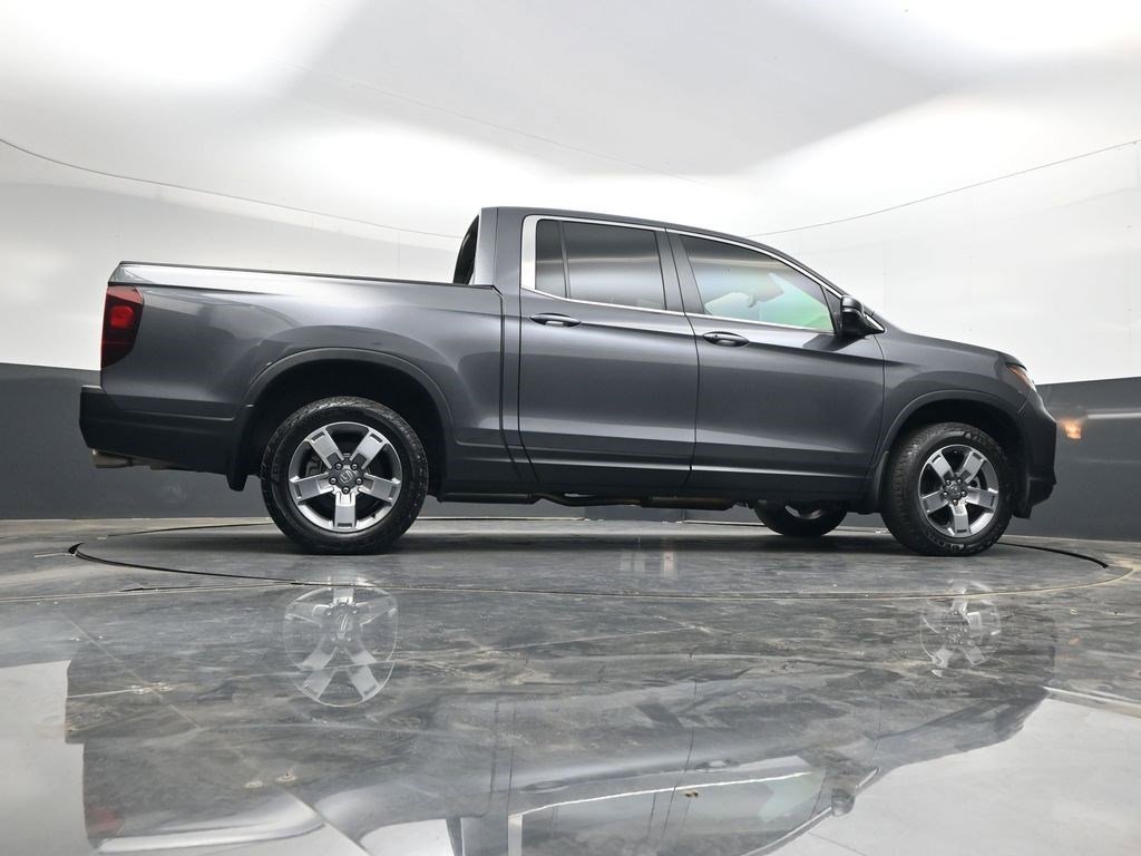 Certified Used 2024 Modern Steel Metallic Honda RTL image 31