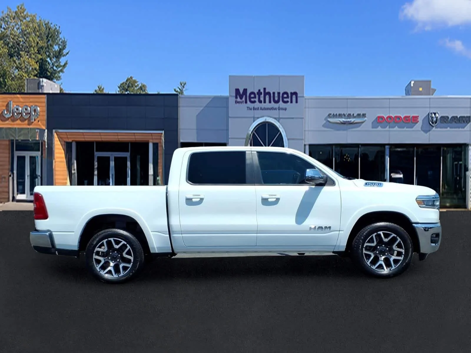 Used 2025 Bright White Clearcoat Ram Laramie image 2