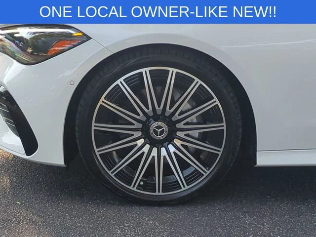 Used 2026  Mercedes-Benz CLE 300 image 10