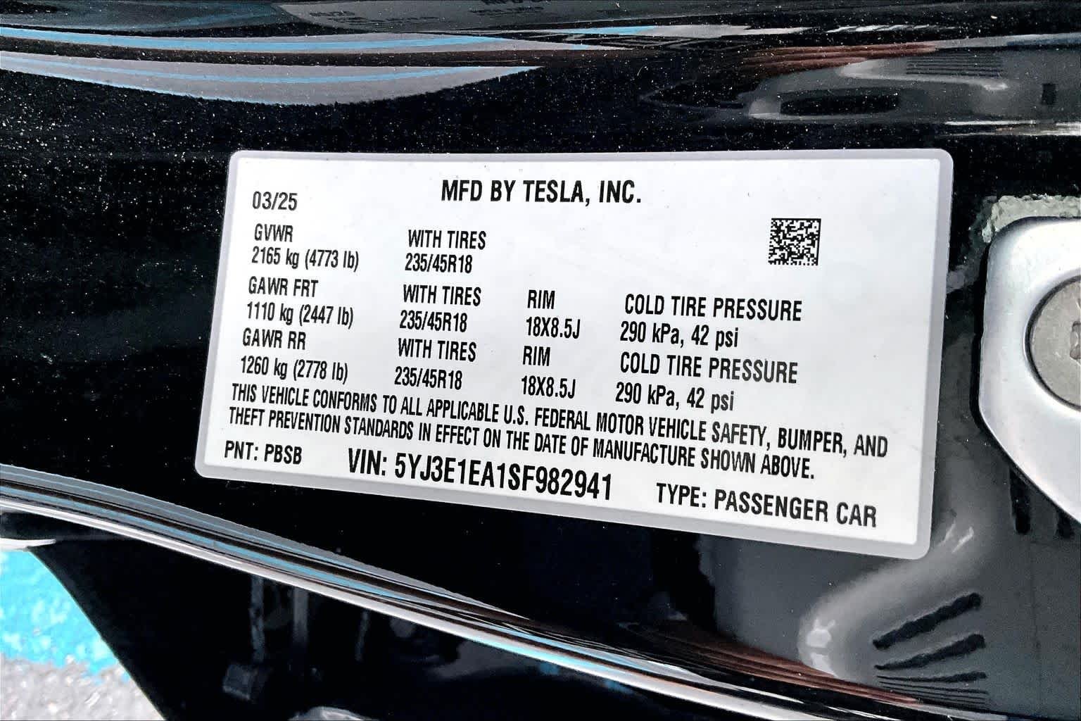 Used 2025  Tesla Long Range image 40