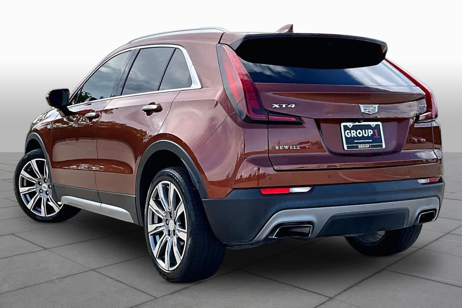 Used 2019 Autumn Metallic Cadillac FWD Premium Luxury image 12