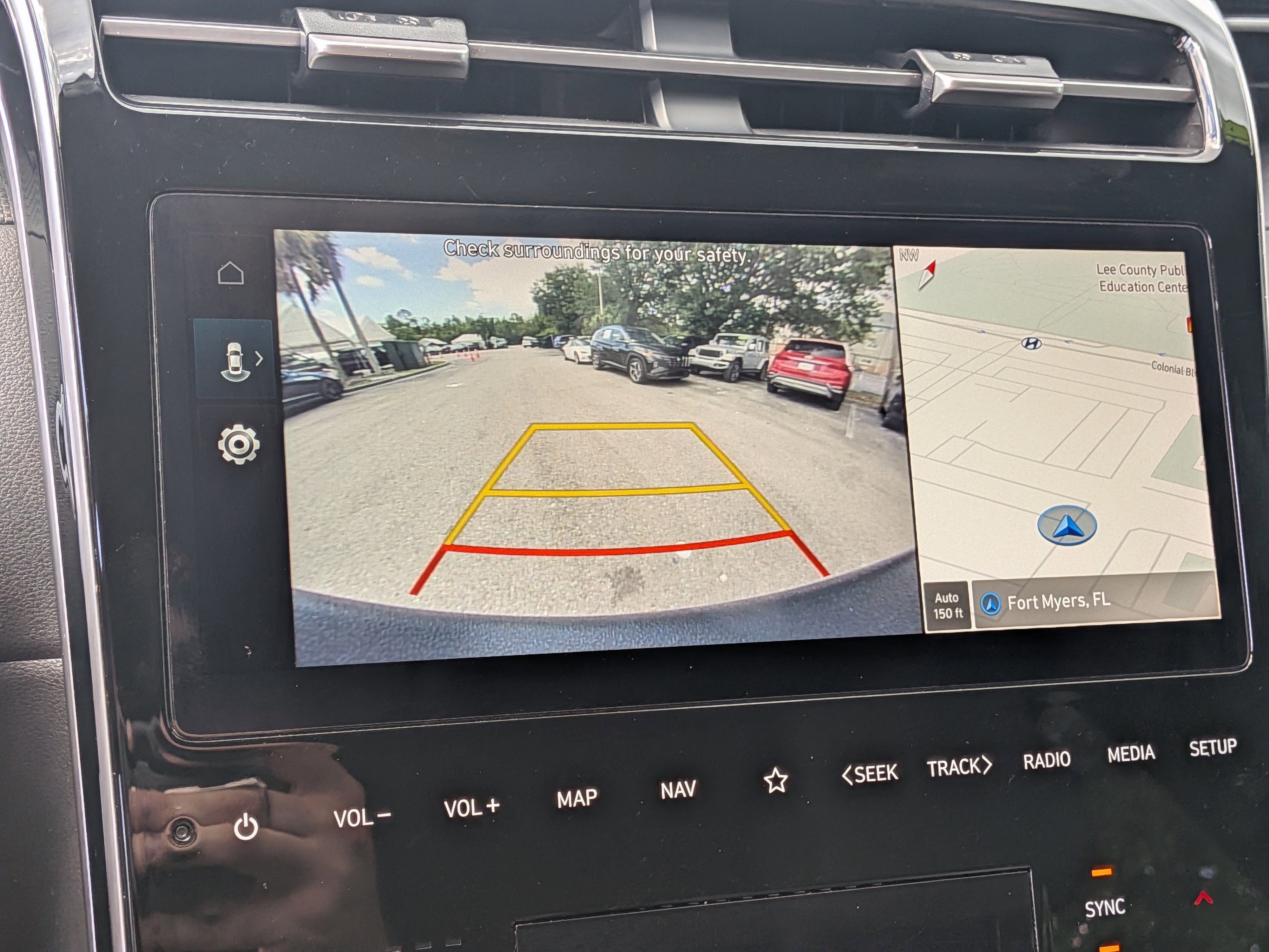 Certified Used 2024 Hampton Gray Hyundai SEL image 31