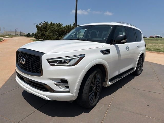 2021 INFINITI QX80 Premium Select