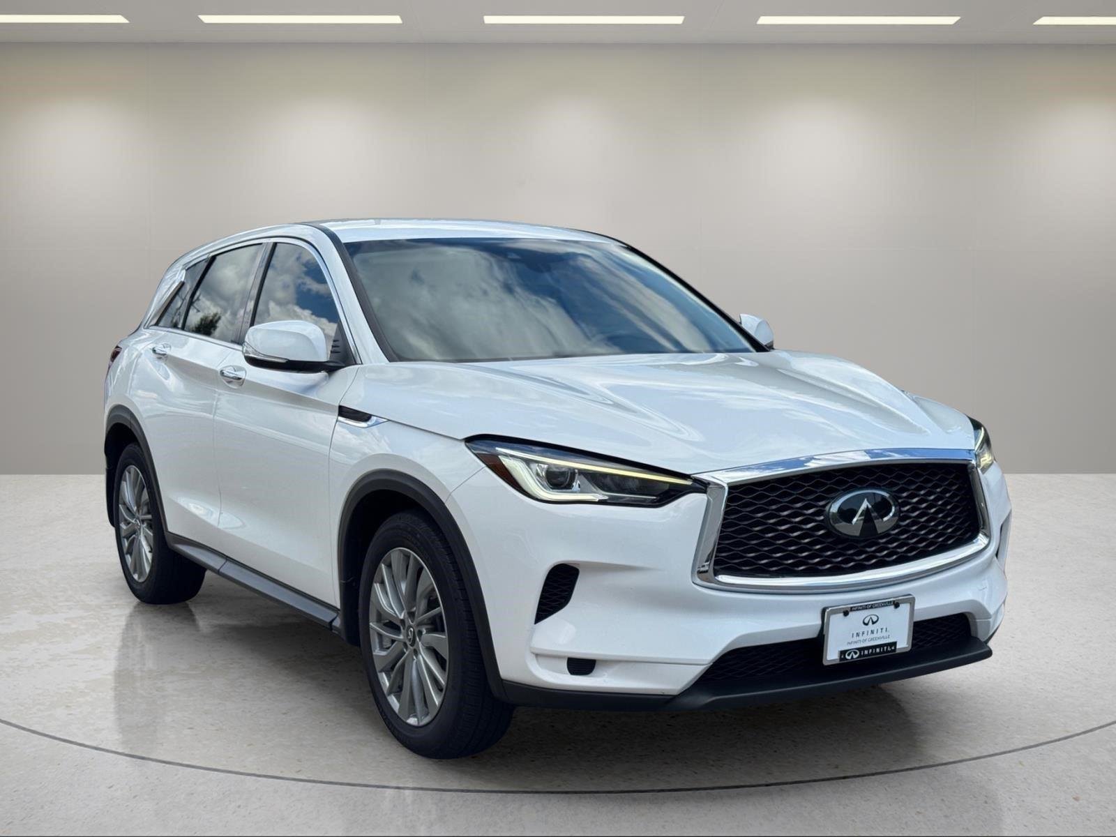 Used 2023 Lunar White INFINITI PURE image 7