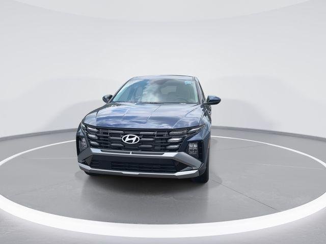 New 2026 Blue Hyundai SE FWD image 3