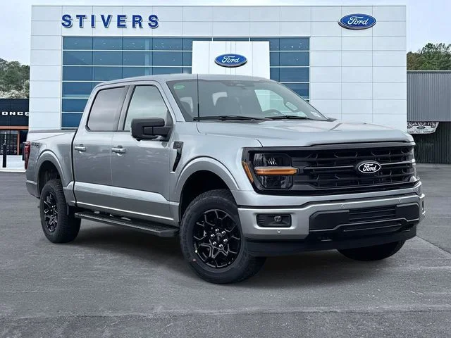 New 2026 Iconic Silver Metallic Ford XLT image 1