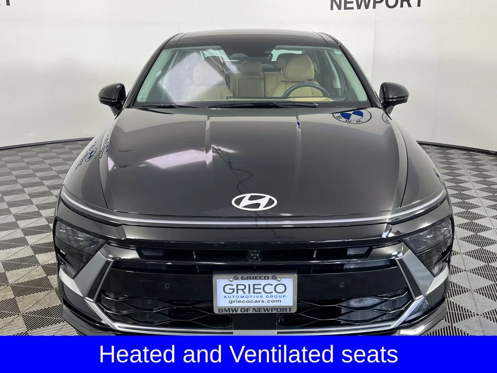 Used 2026 Black Hyundai Limited image 8