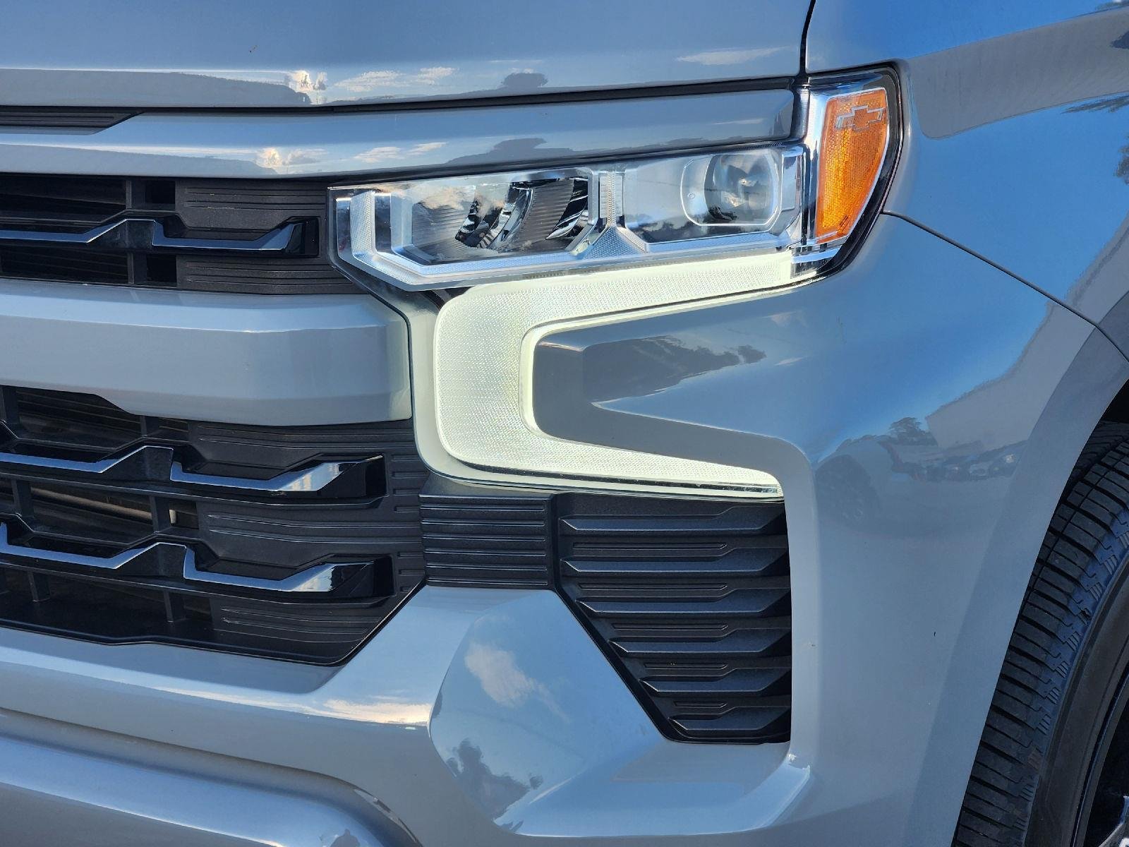2025 Chevrolet Silverado 1500 photo 8 of 34