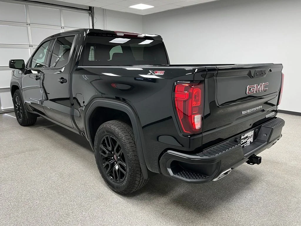 Used 2021 Black GMC Elevation image 8