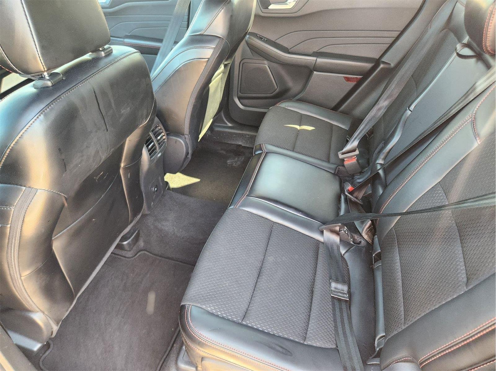 Certified Used 2025 Agate Black Ford ST-Line image 28
