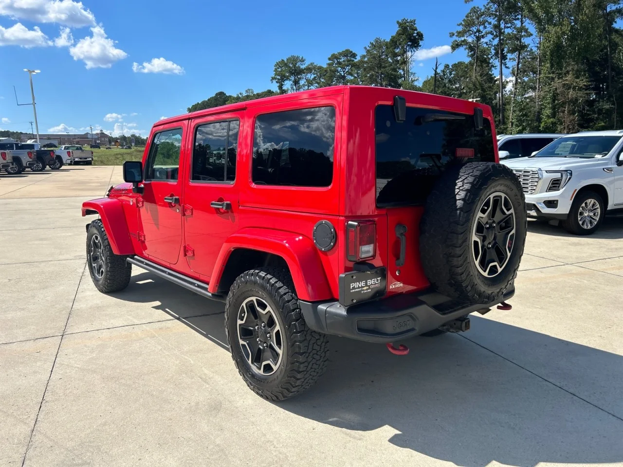 Used 2016 Red Jeep Rubicon Hard Rock image 4