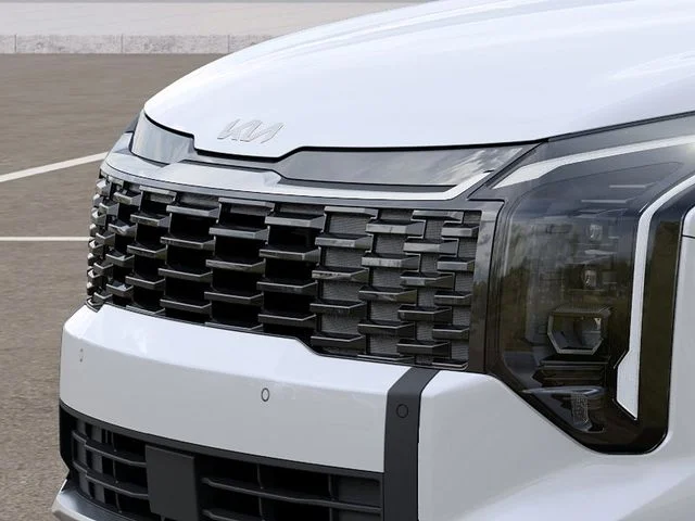New 2026 White Kia S image 13