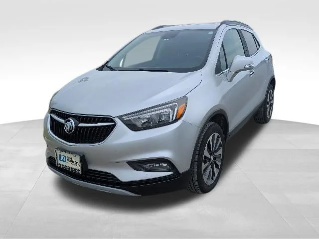 Used 2017 Silver Buick Preferred II image 9