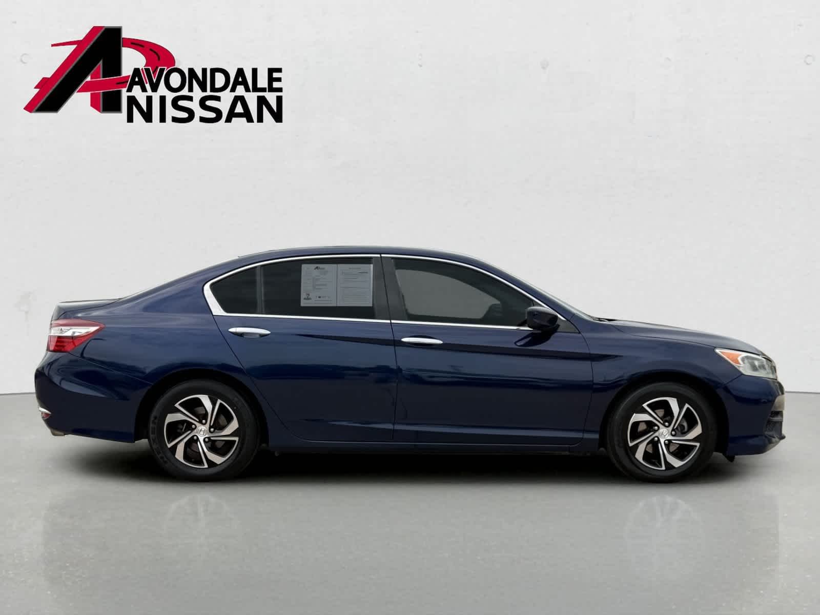 Used 2017 Black Honda LX image 6